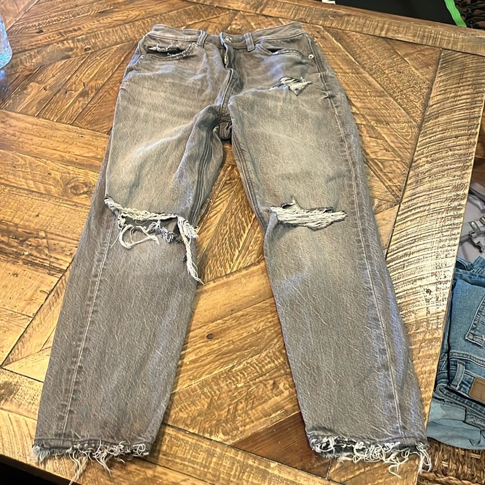 American Eagle gray mom jeans size 00 X-Short